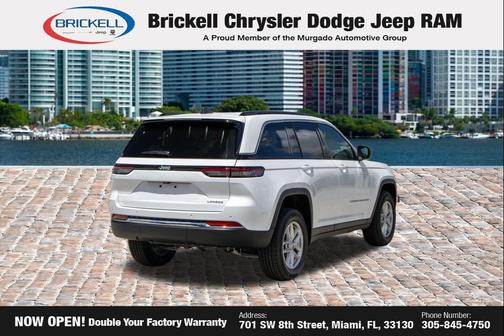Bright White Clearcoat 2026 Jeep Grand Cherokee Altitude