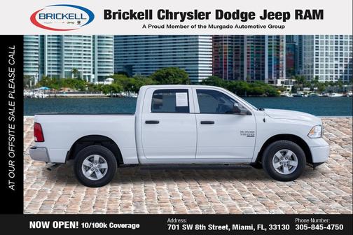 Bright White Clearcoat 2023 RAM 1500 Classic SLT