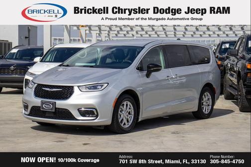 2024 Chrysler Pacifica Touring L