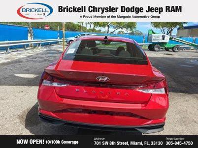 2022 Hyundai ELANTRA SEL