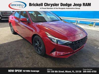 2022 Hyundai ELANTRA SEL