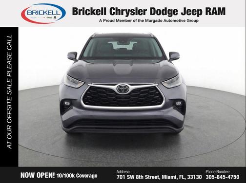 Magnetic Gray Metallic 2023 Toyota Highlander XLE