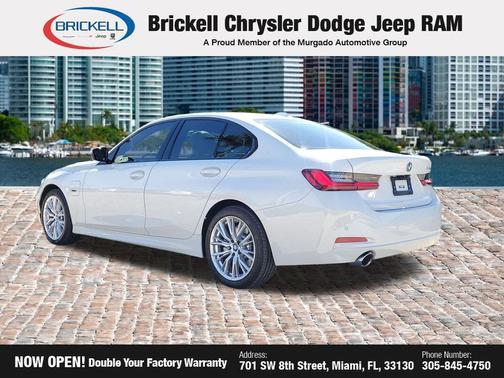 Alpine White 2023 BMW 330e 330e iPerformance