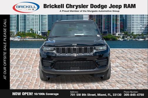 Diamond Black Crystal Pearlcoat 2025 Jeep Grand Cherokee Laredo