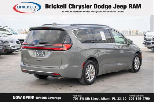 2022 Chrysler Pacifica Touring L