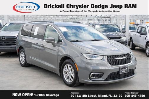 2022 Chrysler Pacifica Touring L