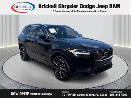 2022 Volvo XC90 T6 Momentum