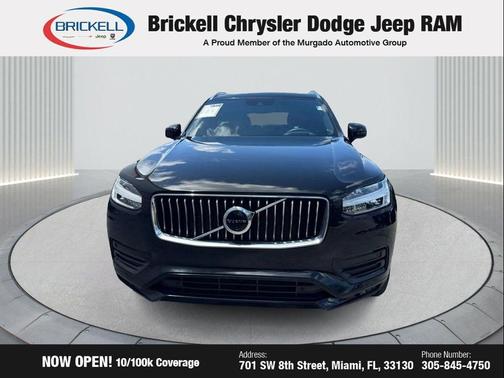 2022 Volvo XC90 T6 Momentum