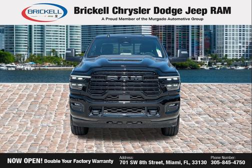 Diamond Black Crystal Pearlcoat 2026 RAM 2500 Laramie