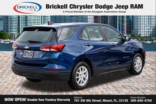 Blue Glow Metallic 2022 Chevrolet Equinox LS