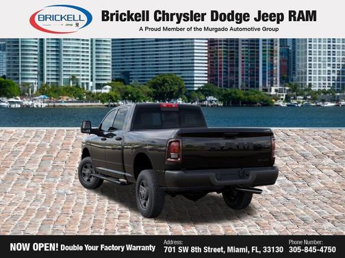 Diamond Black Crystal Pearlcoat 2026 RAM 2500 Tradesman Crew Cab 4x4 6'4' Box