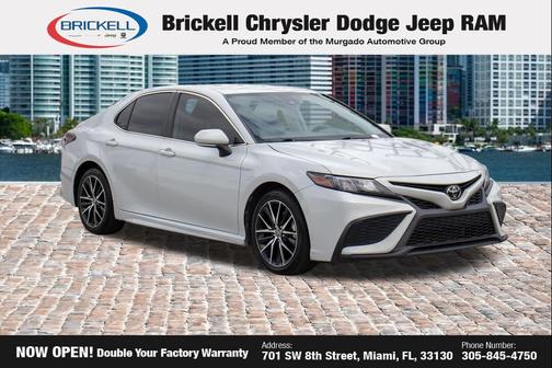 Ice Edge 2023 Toyota Camry SE
