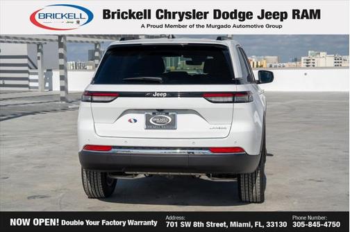 2025 Jeep Grand Cherokee Laredo