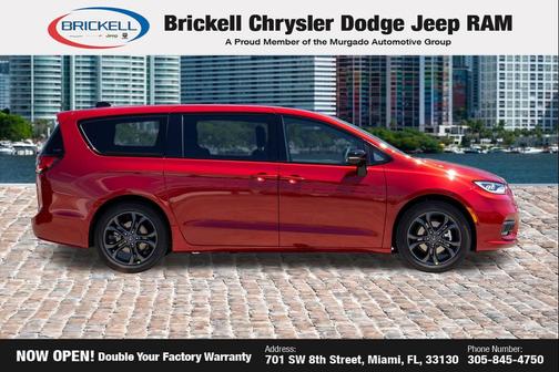 Red Hot Pearlcoat 2026 Chrysler Pacifica L