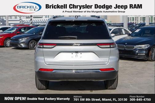 2025 Jeep Grand Cherokee Laredo