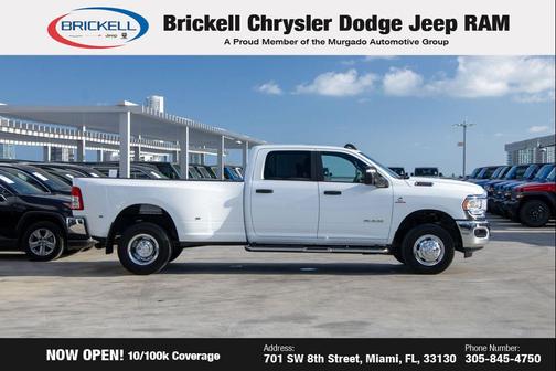 Bright White Clearcoat 2024 RAM 3500 Big Horn Crew Cab 4x4 8' Box