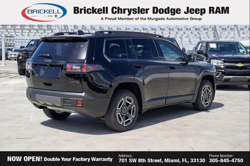 Diamond Black Crystal Pearlcoat 2026 Jeep Cherokee Limited