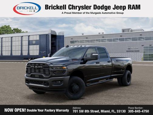 Diamond Black Crystal Pearlcoat 2026 RAM 3500 Tradesman Crew Cab 4x4 8' Box