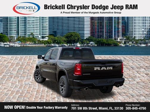 Diamond Black Crystal Pearlcoat 2026 RAM 1500 Laramie