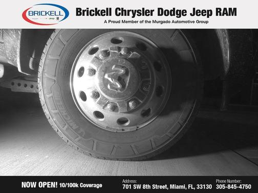 Granite Crystal Metallic Clearcoat 2023 RAM 3500 Laramie Crew Cab 4x4 8' Box