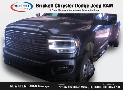 Granite Crystal Metallic Clearcoat 2023 RAM 3500 Laramie Crew Cab 4x4 8' Box