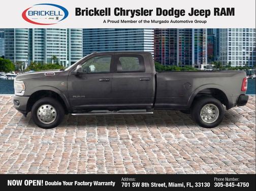 Granite Crystal Metallic Clearcoat 2023 RAM 3500 Laramie Crew Cab 4x4 8' Box