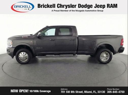 Granite Crystal Metallic Clearcoat 2023 RAM 3500 Laramie Crew Cab 4x4 8' Box