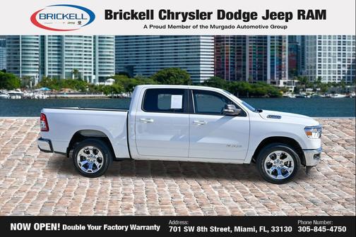 Bright White Clearcoat 2022 RAM 1500 Big Horn/Lone Star