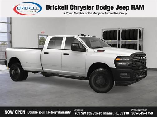 2025 RAM 3500 Tradesman Crew Cab 4x4 8' Box