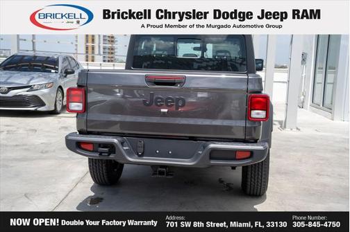 2025 Jeep Gladiator Sport