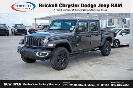 Granite Crystal Metallic Clearcoat 2026 Jeep Gladiator Sport