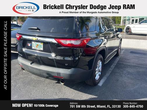 Mosaic Black Metallic 2018 Chevrolet Traverse LT Cloth