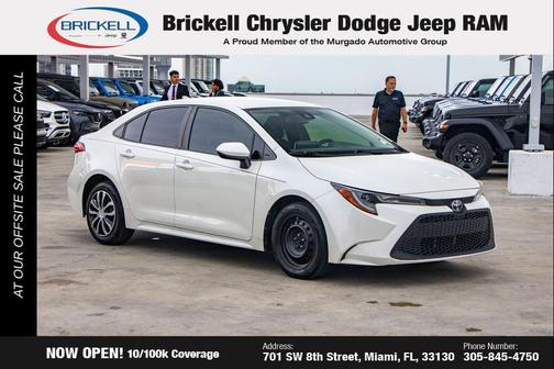 Blizzard Pearl 2021 Toyota Corolla LE