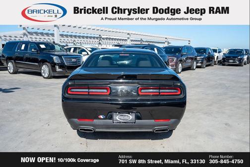 2022 Dodge Challenger SXT