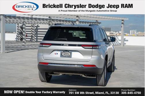 2025 Jeep Grand Cherokee Laredo