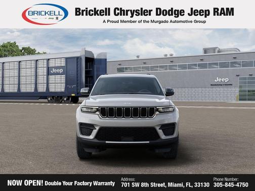 2025 Jeep Grand Cherokee Laredo