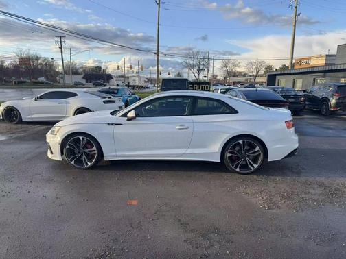 2022 Audi S5 3.0T Prestige