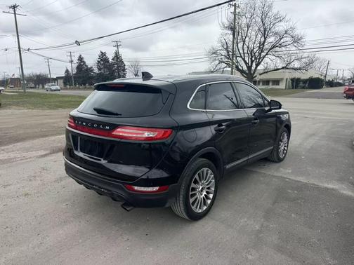 2015 Lincoln MKC Base