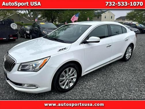 2016 Buick LaCrosse Base
