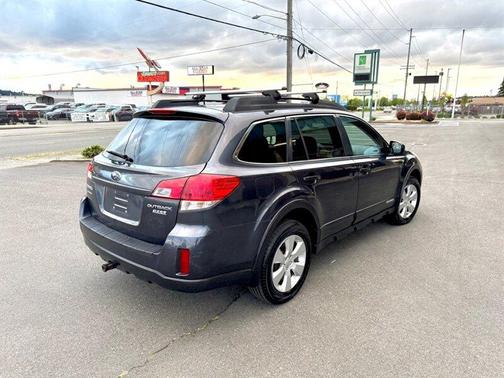 Graphite Gray Metallic 2010 Subaru Outback 2.5i Limited
