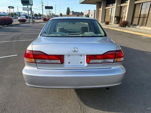 Silver 2002 Honda Accord EX