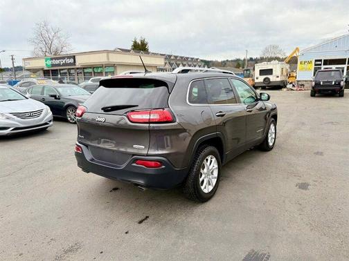 Granite Crystal Clearcoat Metallic 2014 Jeep Cherokee Latitude