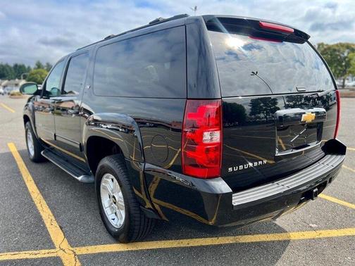 Black 2013 Chevrolet Suburban 1500 LT