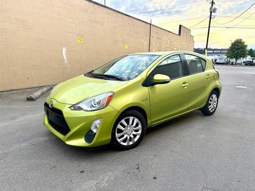 Electric Lime Metallic 2016 Toyota Prius c Two