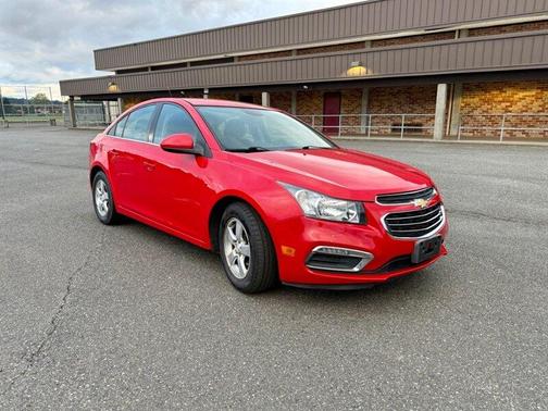 Red 2015 Chevrolet Cruze 1LT