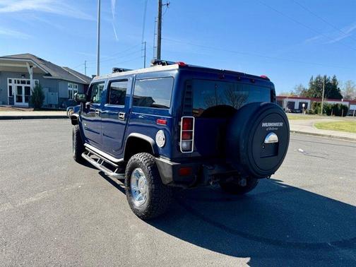 Blue 2007 Hummer H2 Base