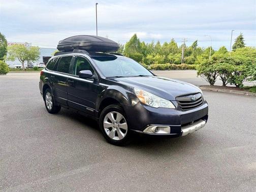 Graphite Gray Metallic 2011 Subaru Outback 3.6R Limited