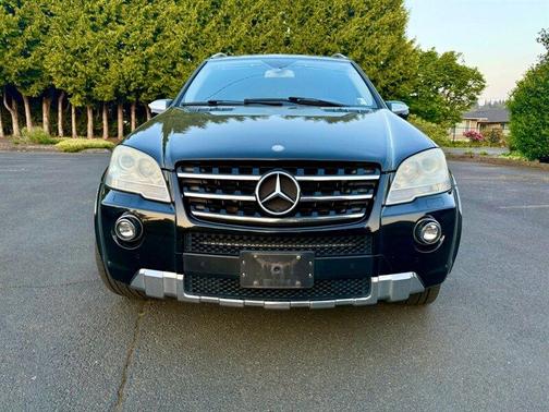 Black 2009 Mercedes-Benz M-Class ML 63 AMG 4MATIC