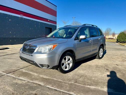 Ice Silver Metallic 2015 Subaru Forester 2.5i Premium SUV