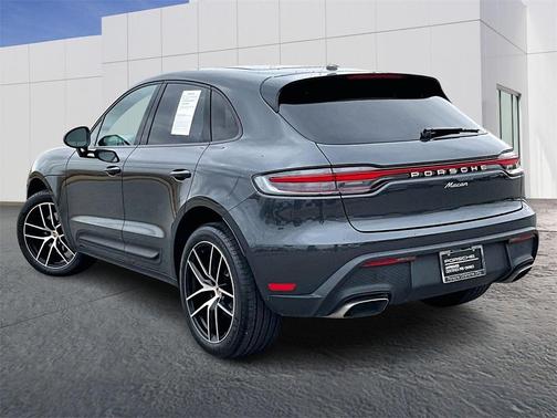 2024 Porsche Macan 